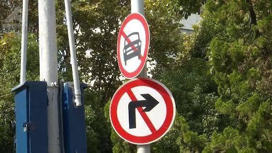 用色如用兵：色彩的故事